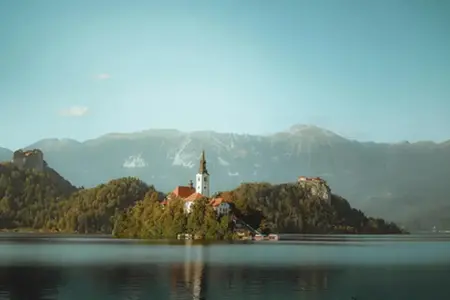 Autostrăzile din Slovenia - Tot ce trebuie să știți despre sistemul de achiziție al vinietei slovene