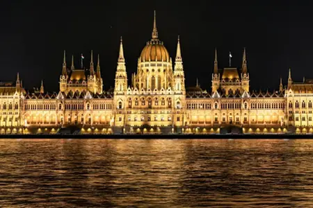 Exploring the Highways of Hungary